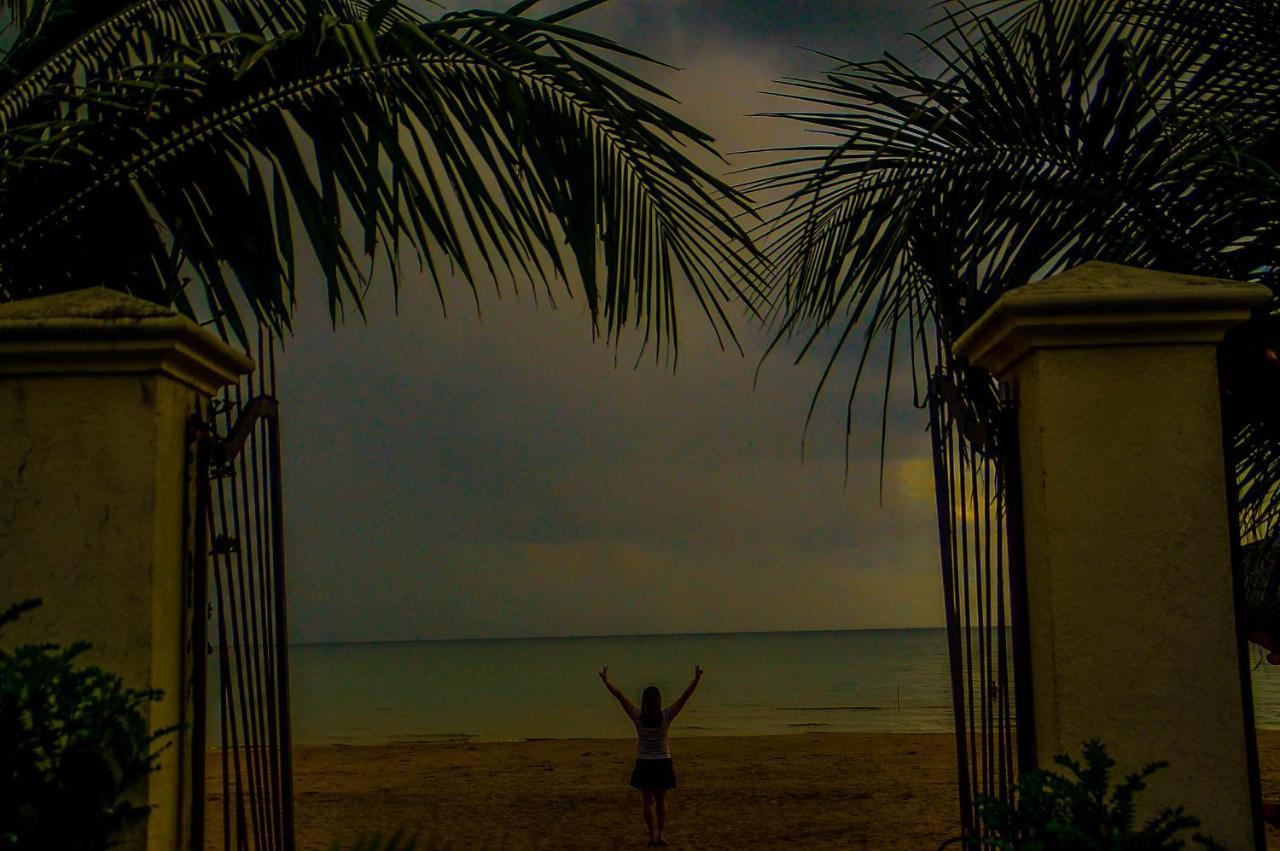 Camaya-An Paradise Beach Resort Malabugas Экстерьер фото